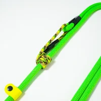 guinzaglio-allungabile-retriever-verde-fluo-2